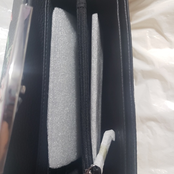 Envelope Black Floral Wallet - Picture 6 of 7